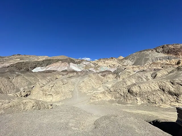 Vulturesong on wikimedia