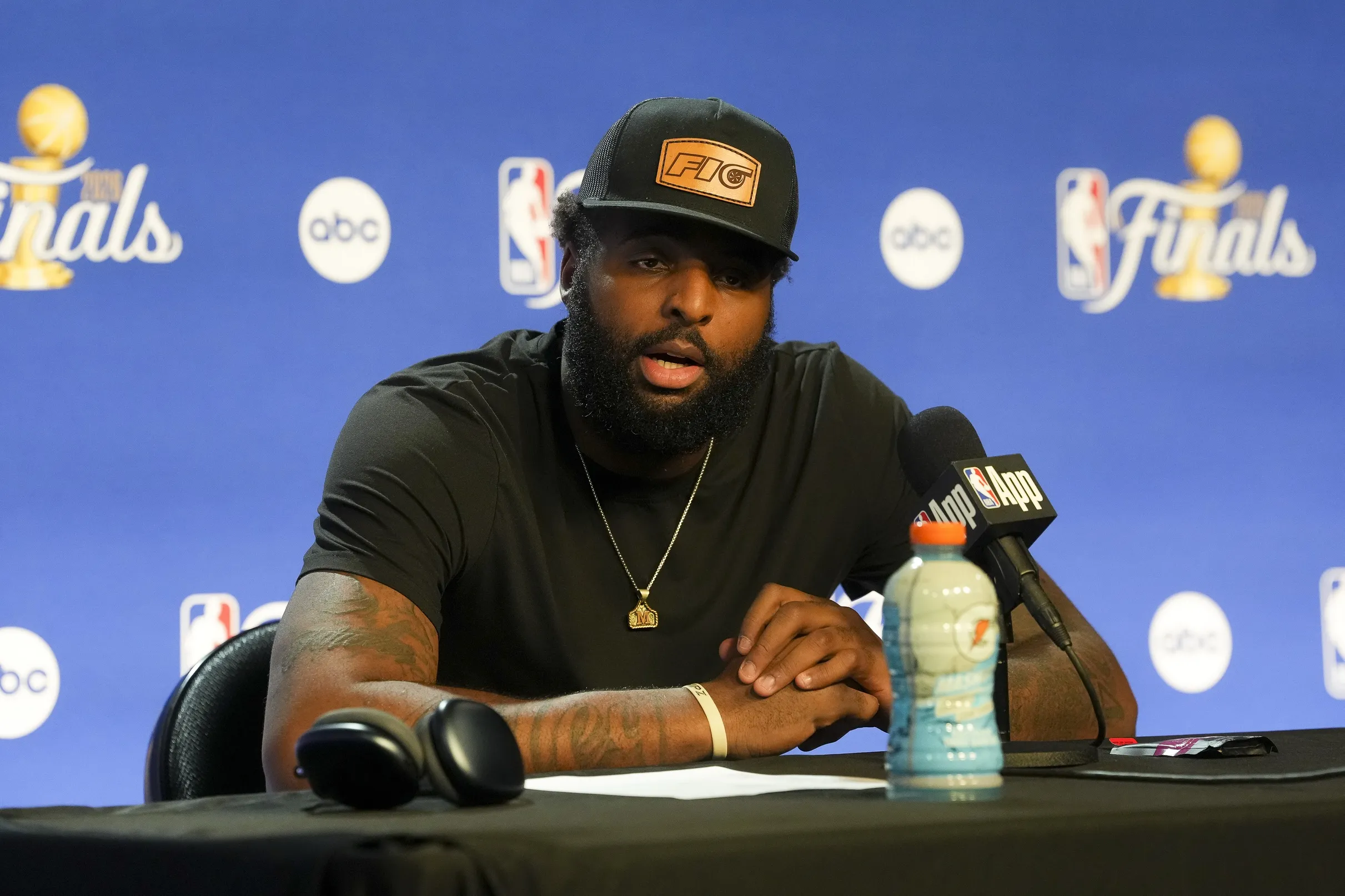 Mitchell Robinson's Late Defensive Heroics Earn Praise as Knicks Lead Finals