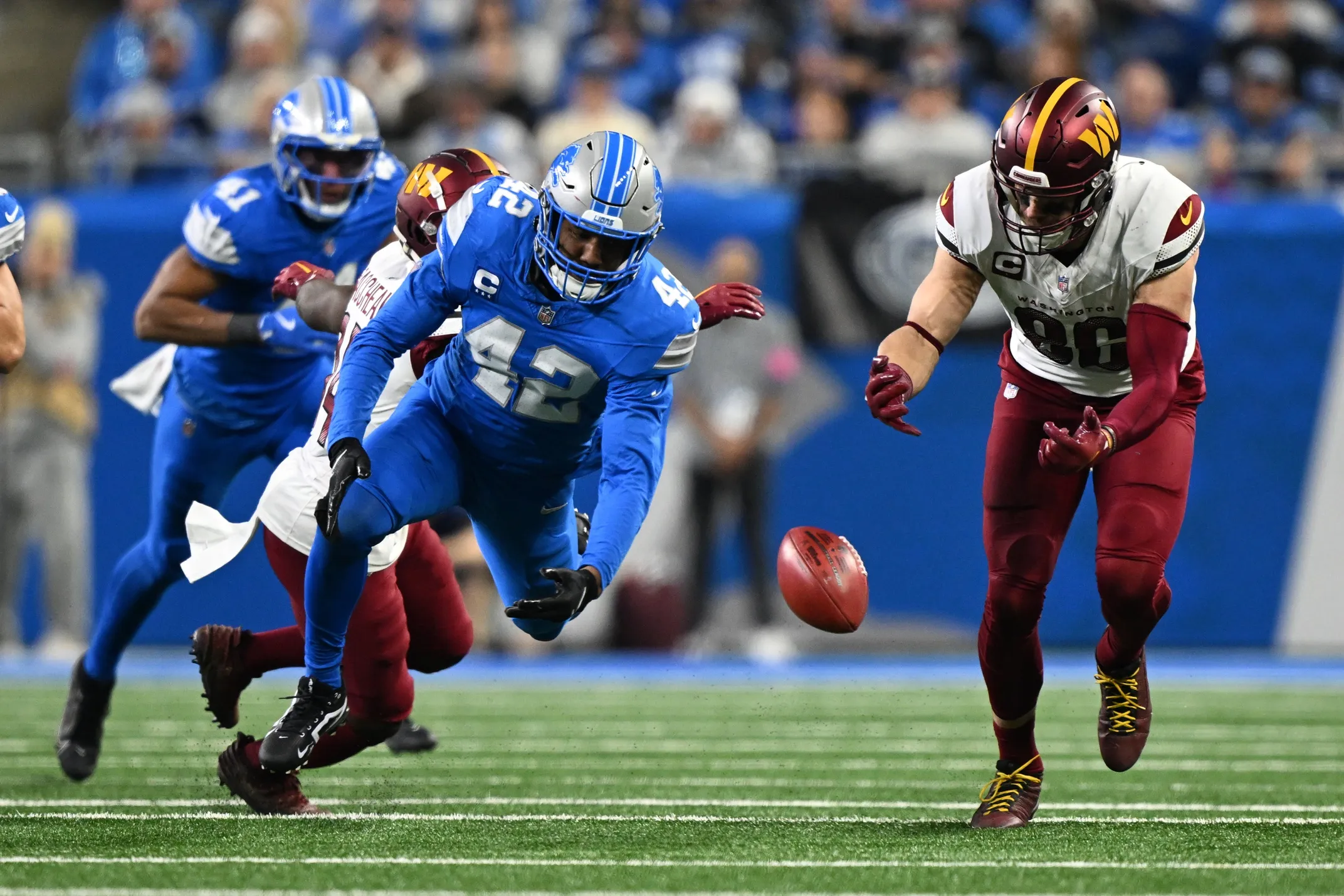 Bears Add Veteran Jalen Reeves-Maybin to Bolster Linebacker Depth