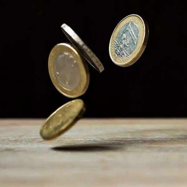 13 Financial Tips from Depression-Era Survivors Still Useful Today