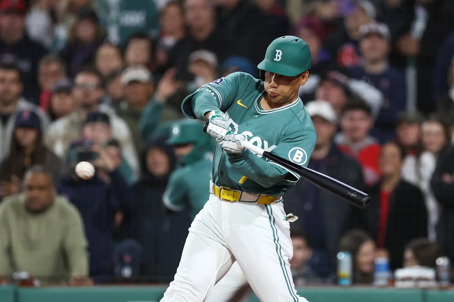 Yoshida’s Walk-Off Heroics Lift Red Sox Past Tigers in Extra-Inning Thriller