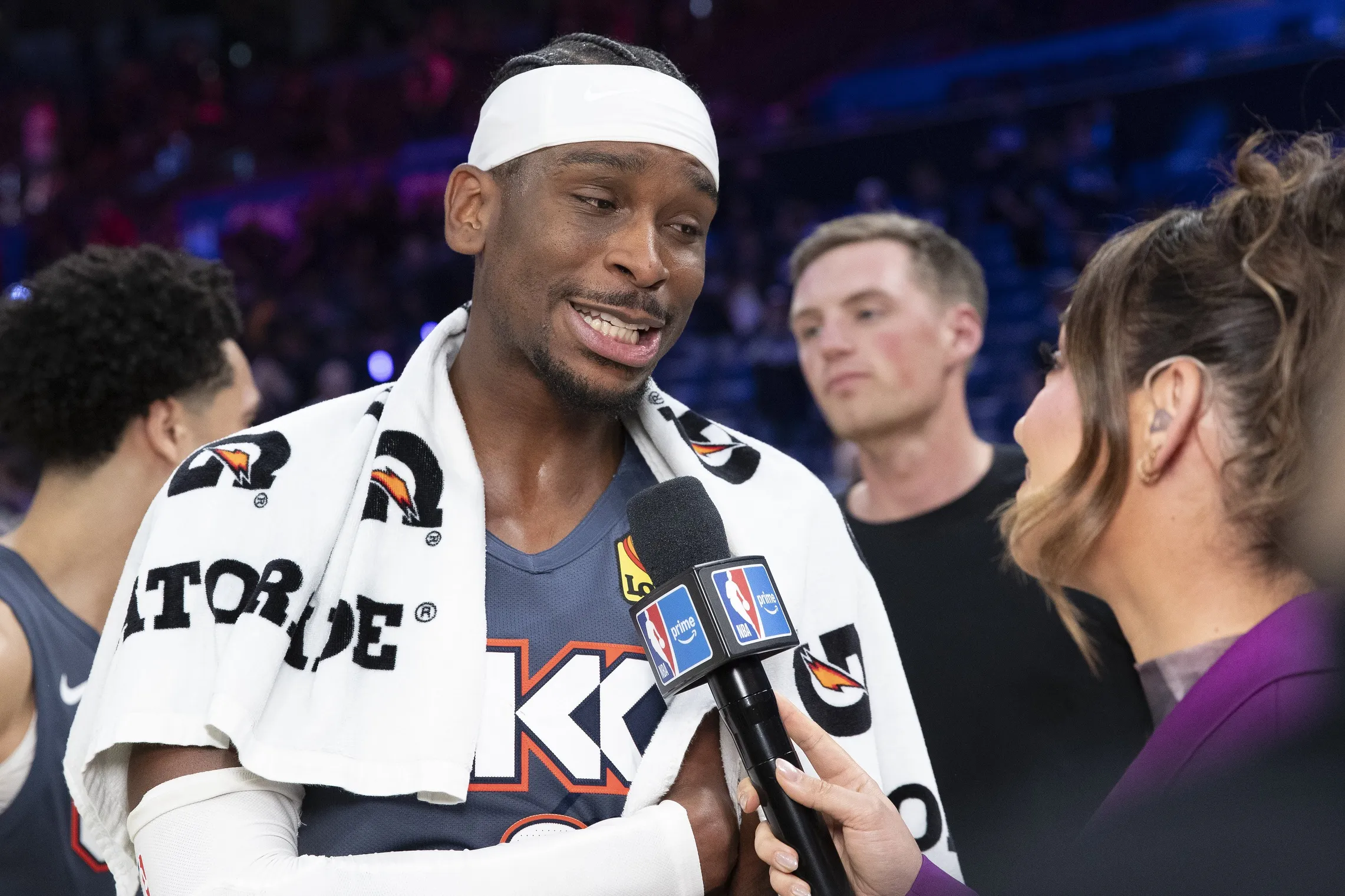 Thunder Physicality Puts Lakers Under Pressure In Intense Playoff Series