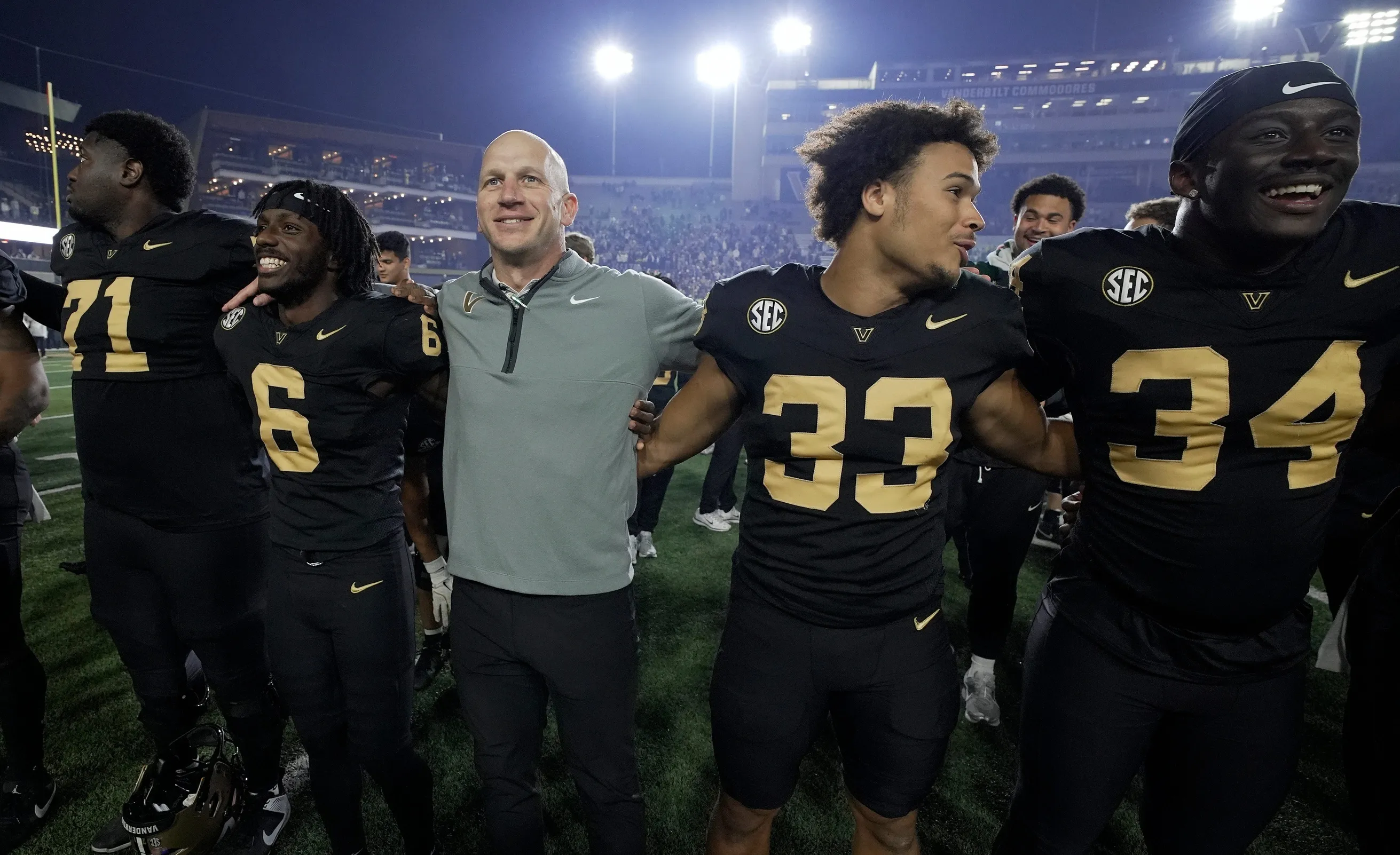 Clark Lea Signs Six-Year Extension to Stay at Vanderbilt Amid Historic Season
