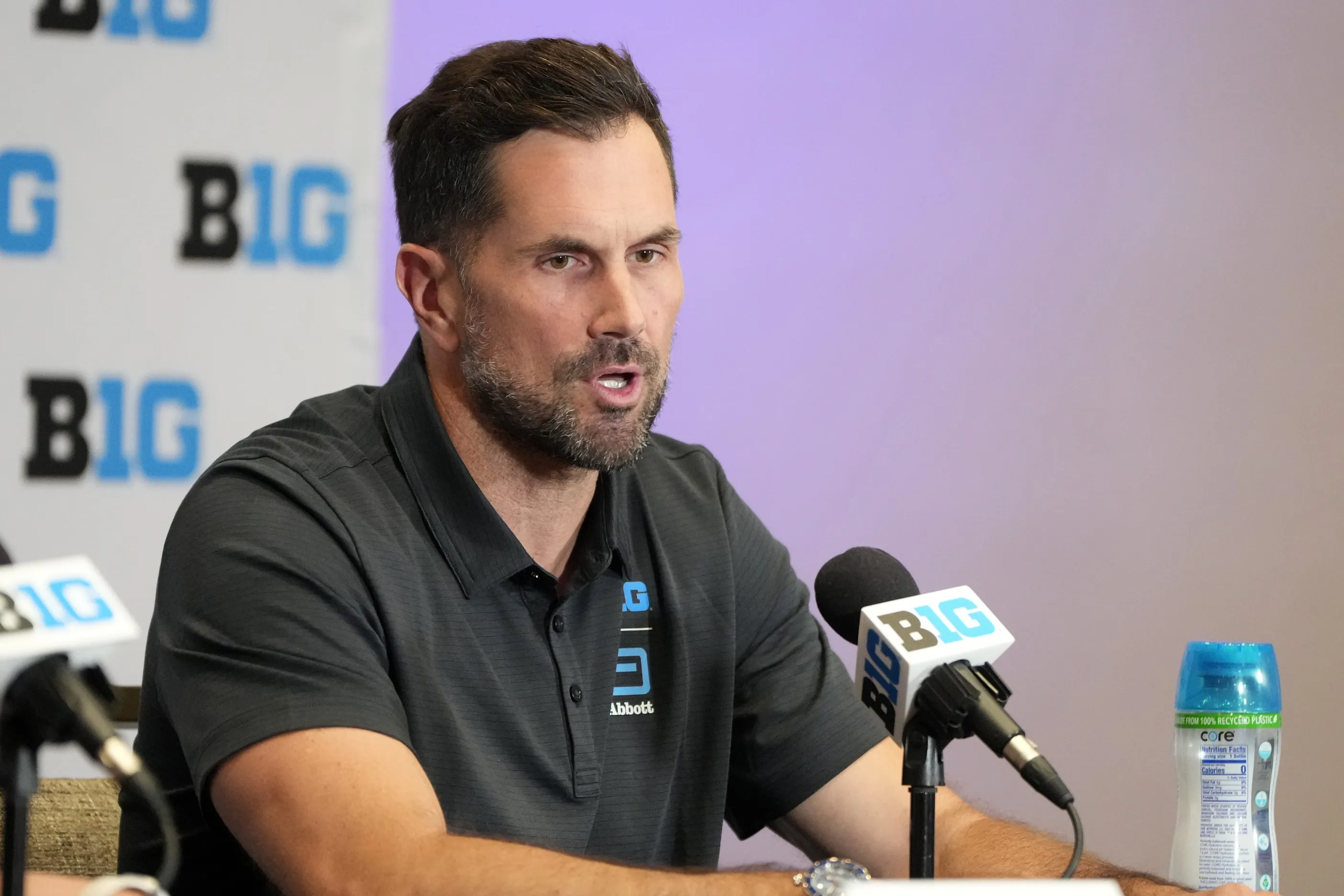 Matt Leinart Refuses to Surrender USC’s Iconic No. 11