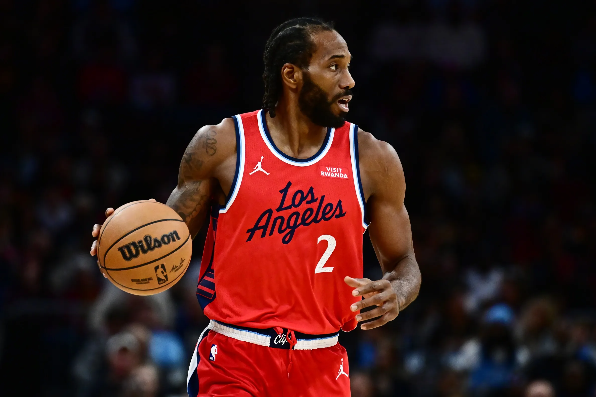 Clippers Breathe Easy After Kawhi Leonard’s Scare in Return from Ankle Injury