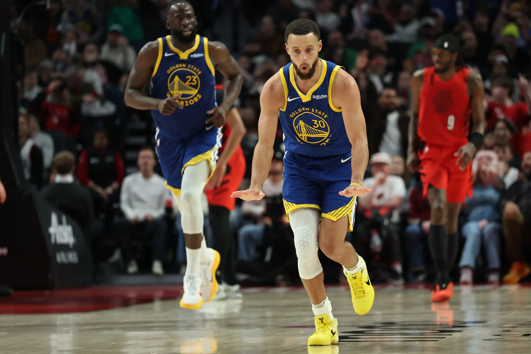 Warriors’ Uneven Season Rekindles Talk of a Klay Thompson Reunion