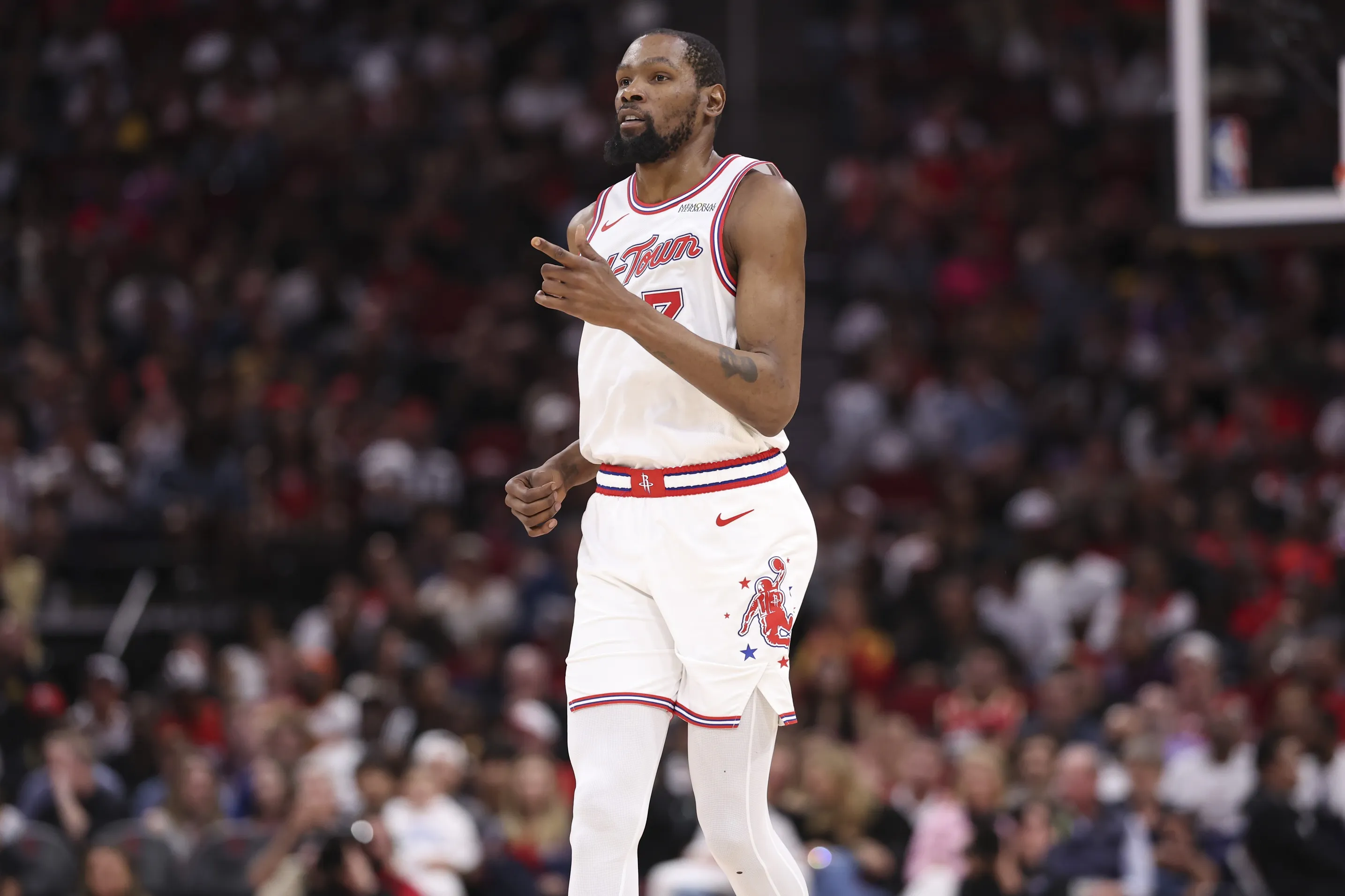 Kevin Durant shuts down viral content creator after seeing released Rockets report card