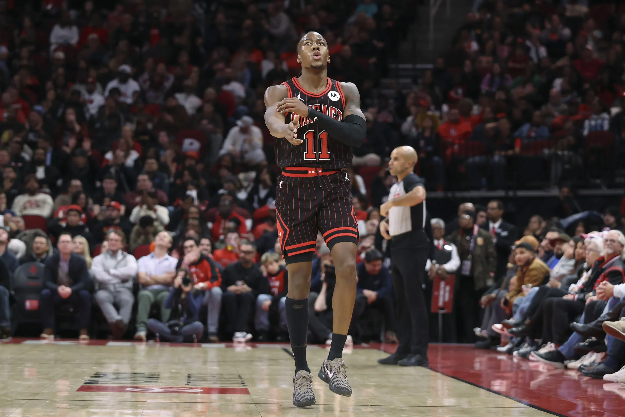 Bulls at the Deadline: Ayo Dosunmu Emerges as a Quiet Trade Chip
