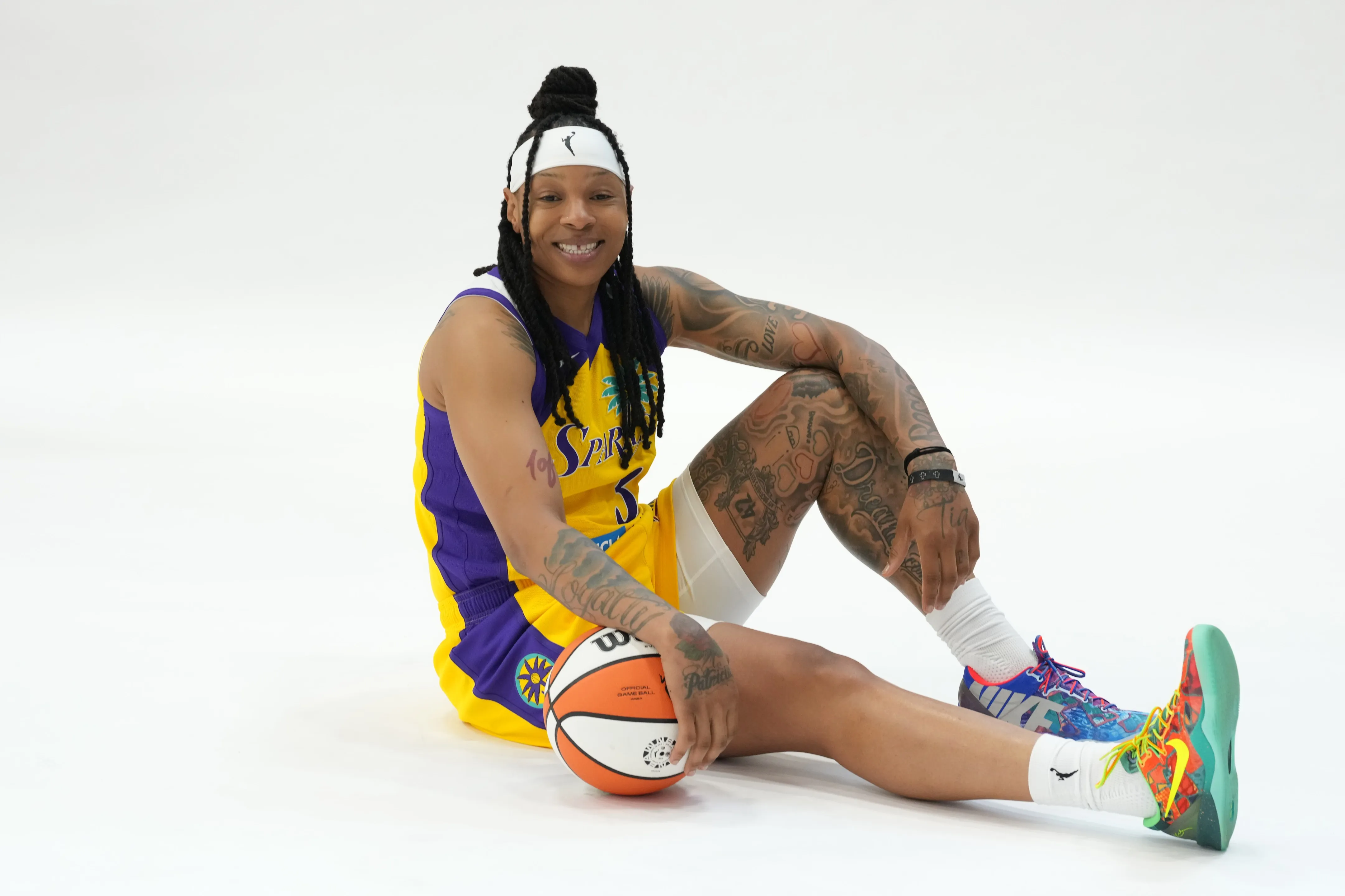 Emma Cannon’s Leadership Role with Sparks Highlighted as WNBA Culture Shifts