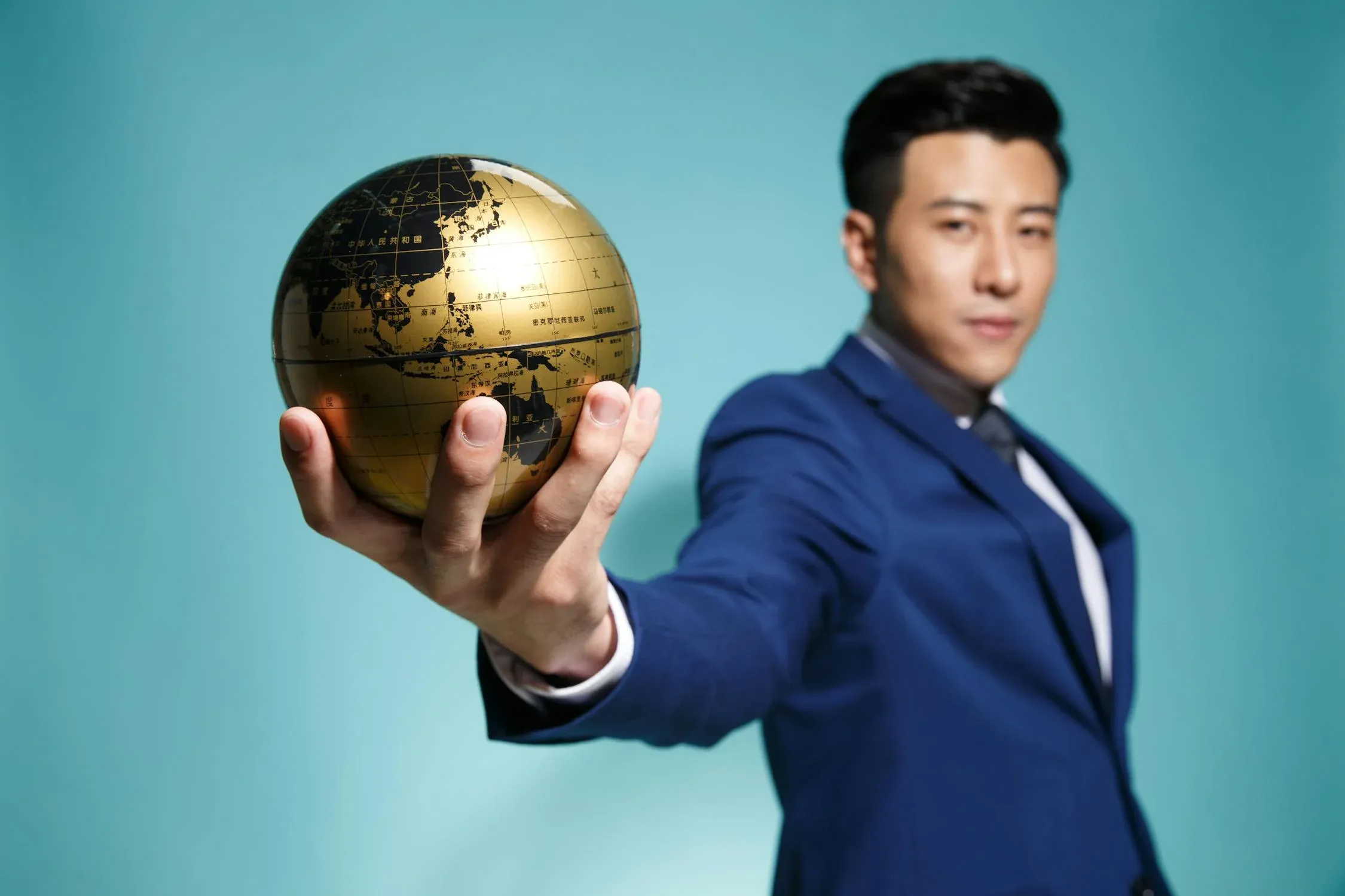 yi lu on pexels
