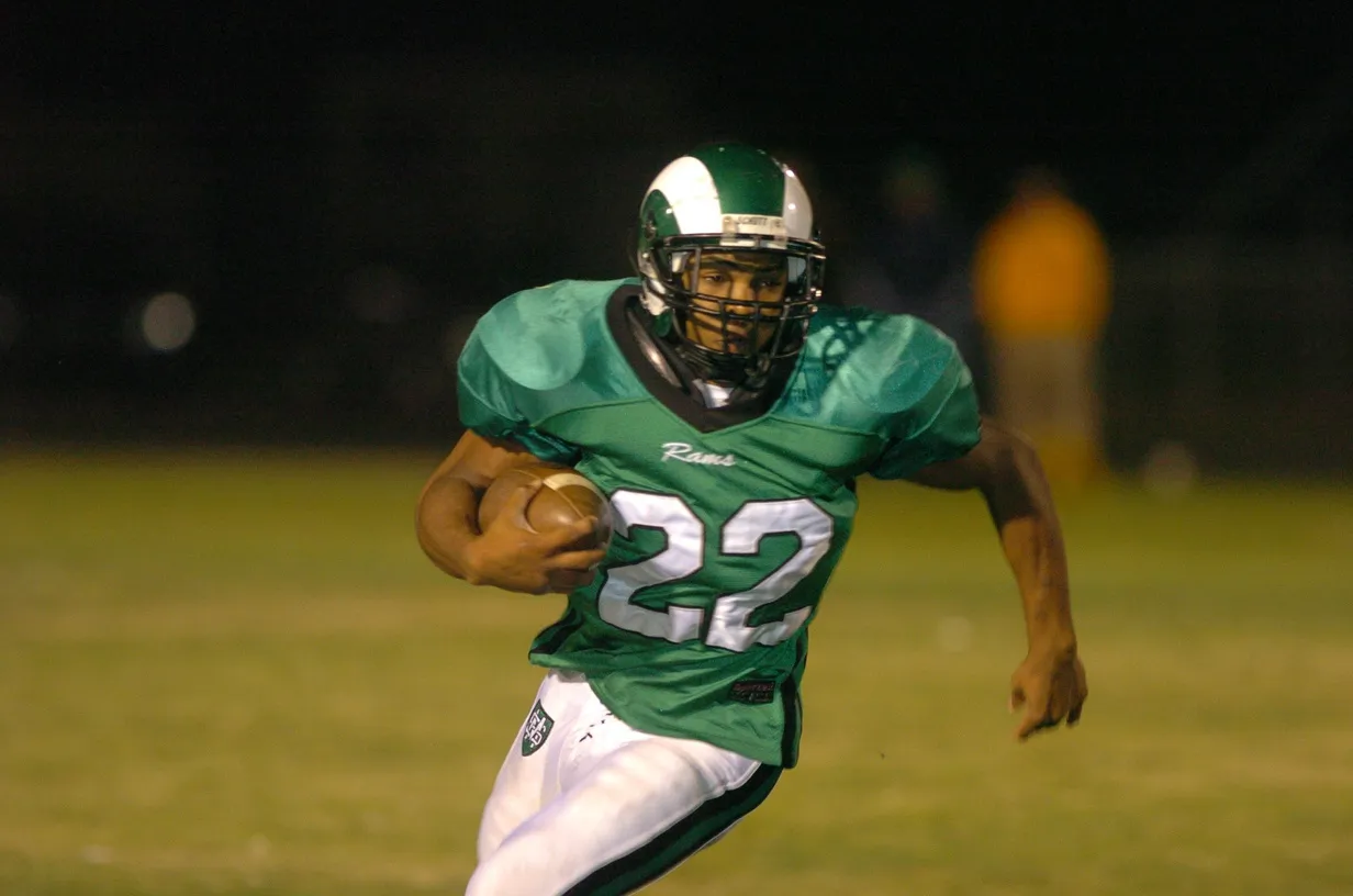 Doug Martin Parents File Wrongful Death Lawsuit Over Former NFL Star’s Passing