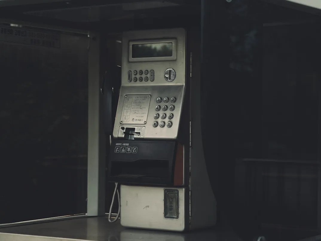Clark Gu from Unsplash