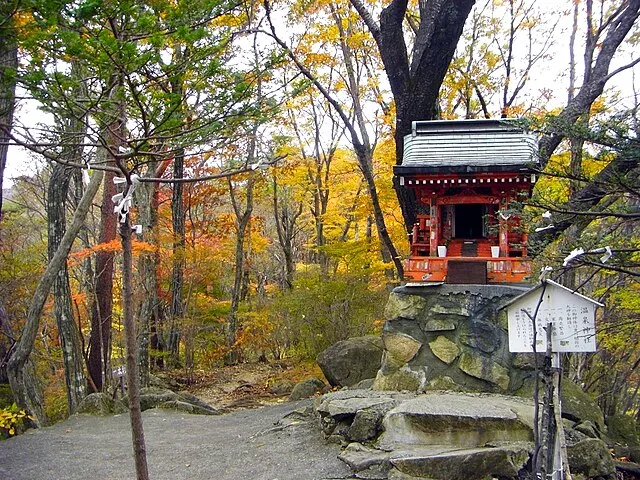 Ayuru Sorawo from Roppongi, JAPAN on Wikimedia Commons
