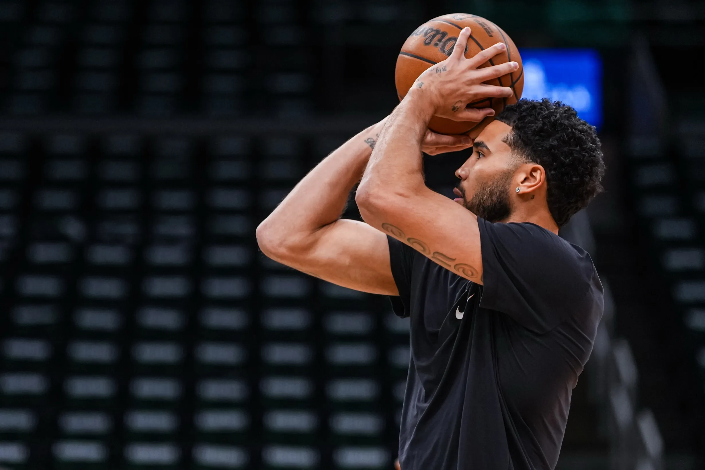 'Something is fishy,' Well-known doctor demands investigation of Jayson Tatum's injury