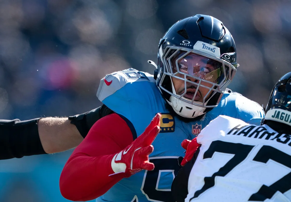Jaguars Secure Blindside Anchor as AFC South Title Nears