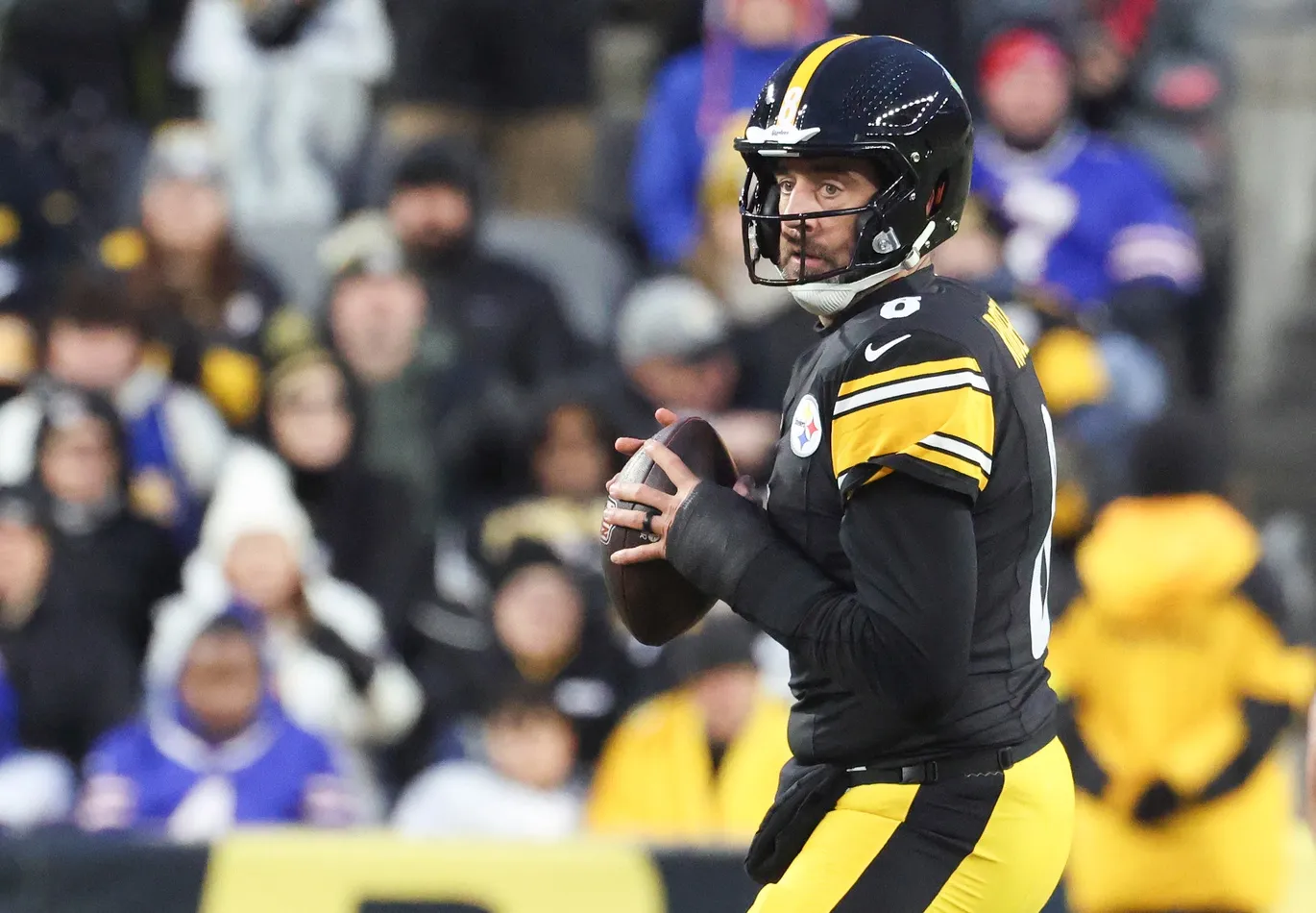 Bayless Blames Rodgers as Steelers’ Playoff Push Falters