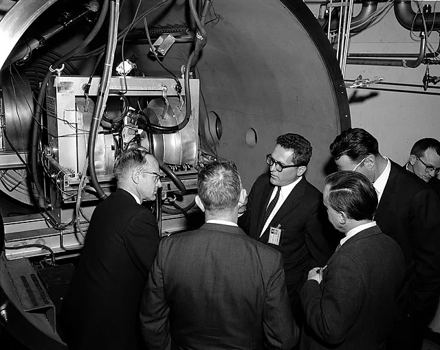 15 Technologies Found in Nature Before Humans Invented Them