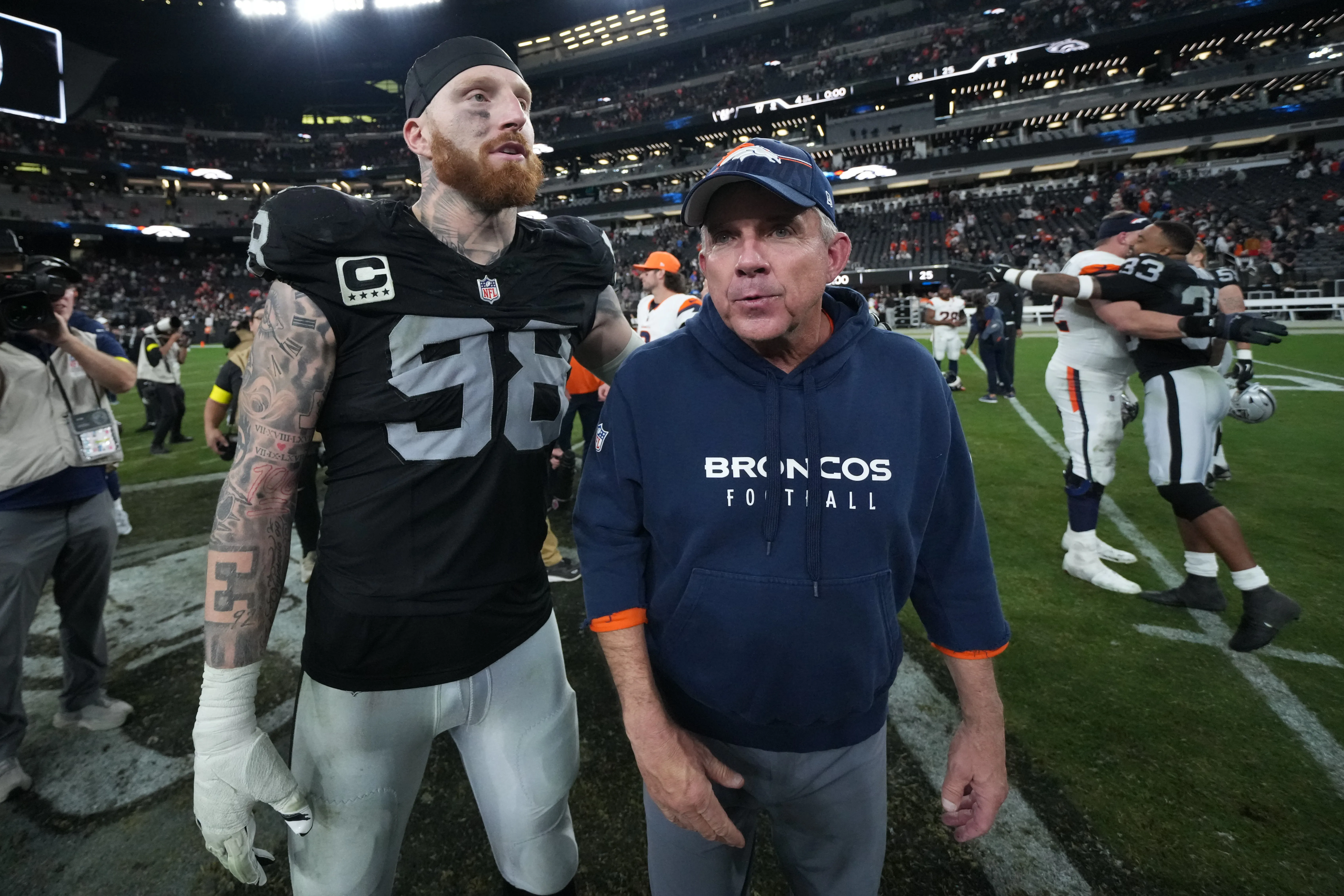 Maxx Crosby Opens Up on Raiders’ New Coaching Dynamic and Rob Leonard’s Rise