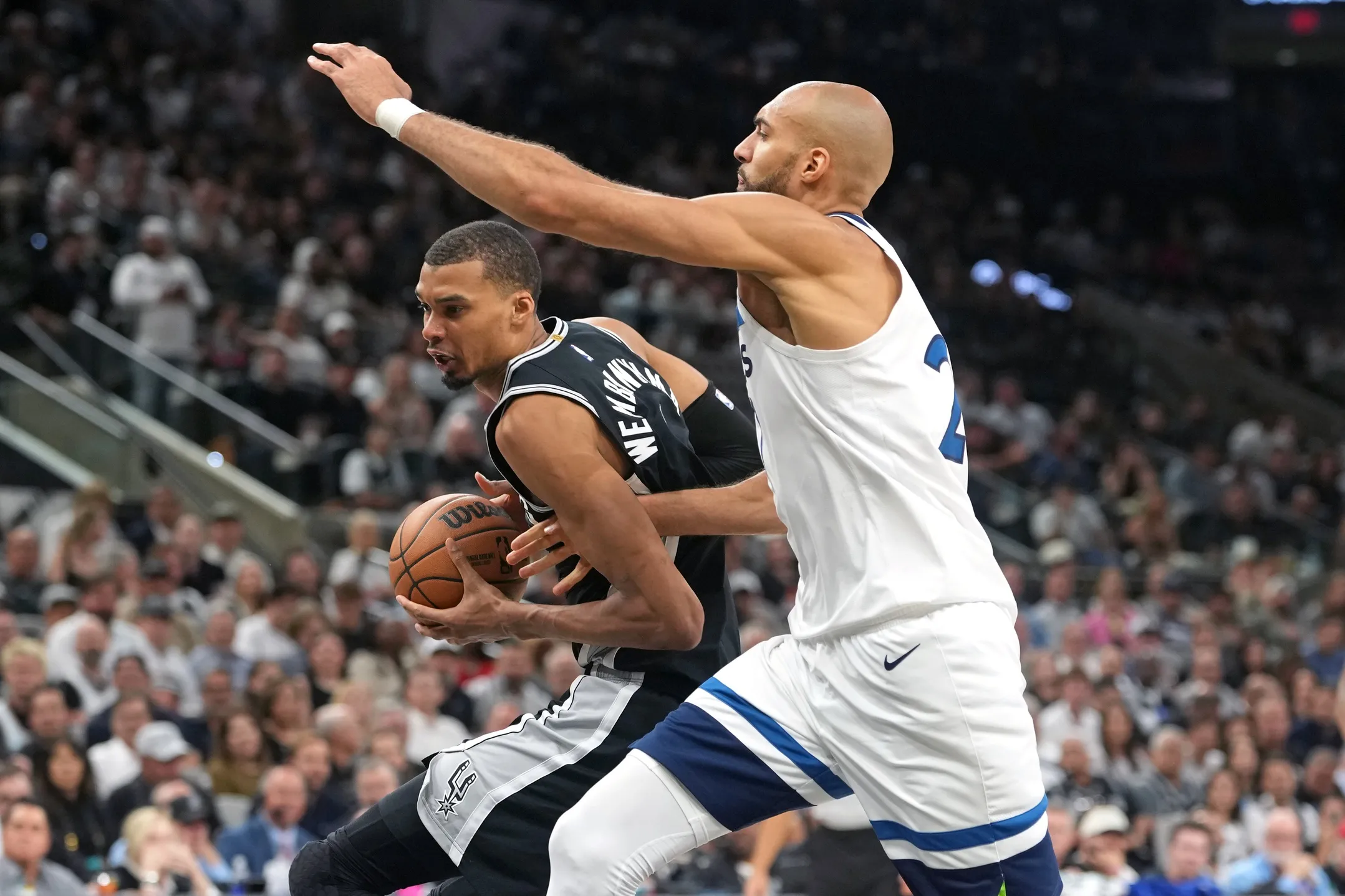 Wembanyama Powers Spurs Past Timberwolves After Heated Game 4 Ejection