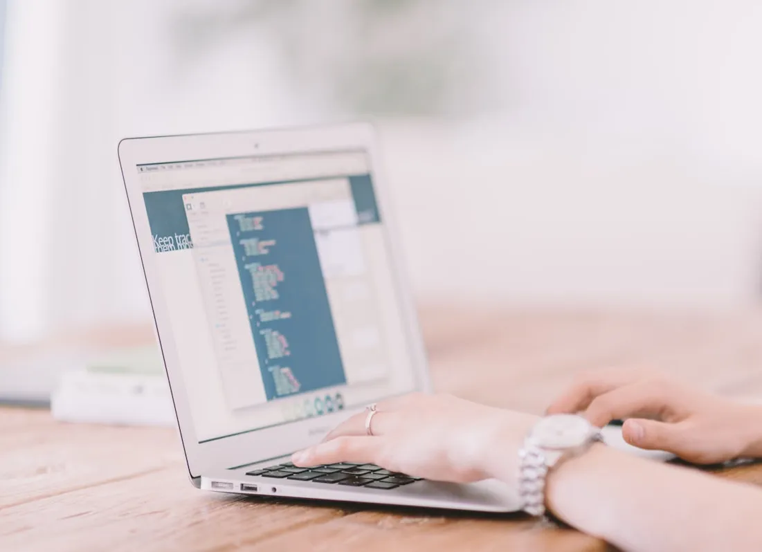15 Websites Everyone Typed Into the Browser Bar Daily