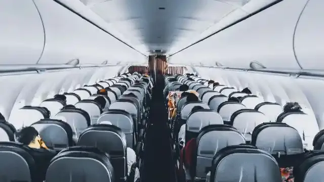 The ArrestThe man was immediately arrested. Lorraine and the girls were escorted off the plane and taken to a safe location in the airport.