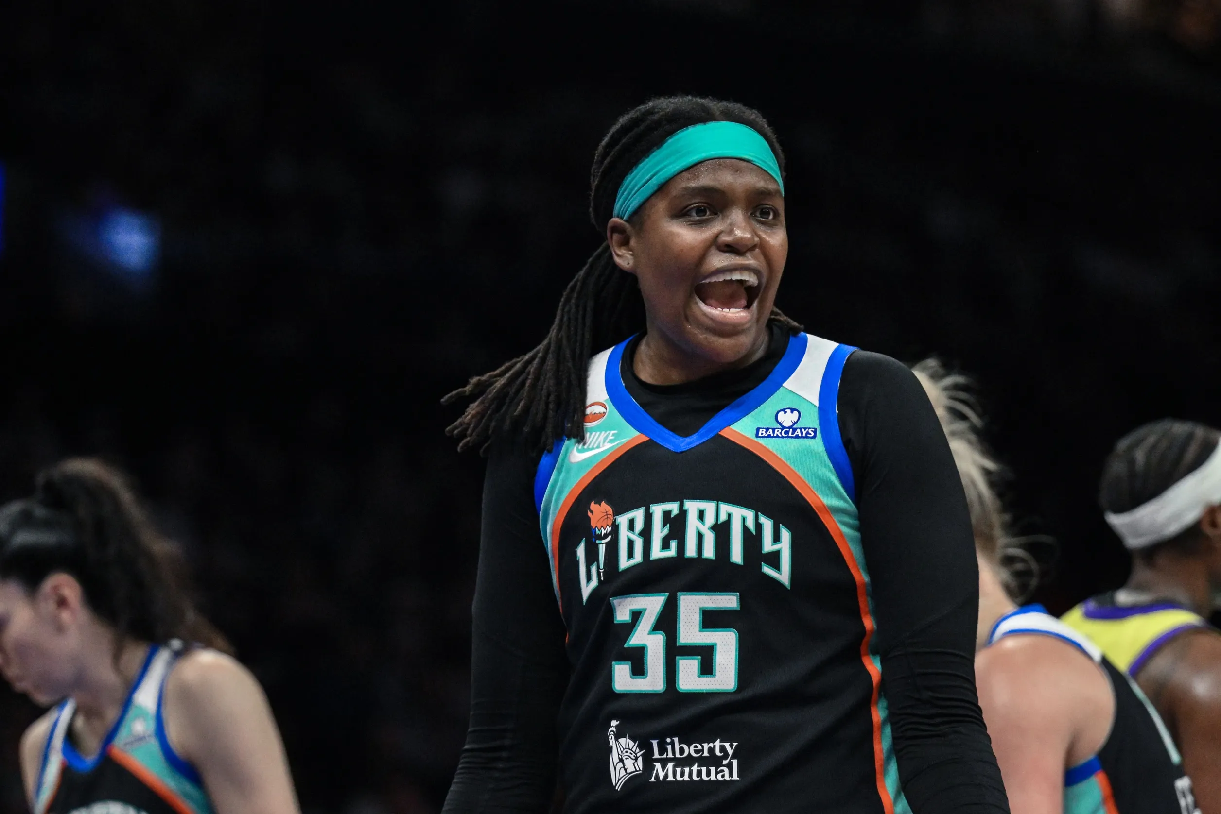 Jonquel Jones Powers Liberty Past Tempo With Historic 15–15 Performance