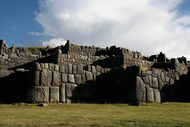 Esoltas on wikimedia