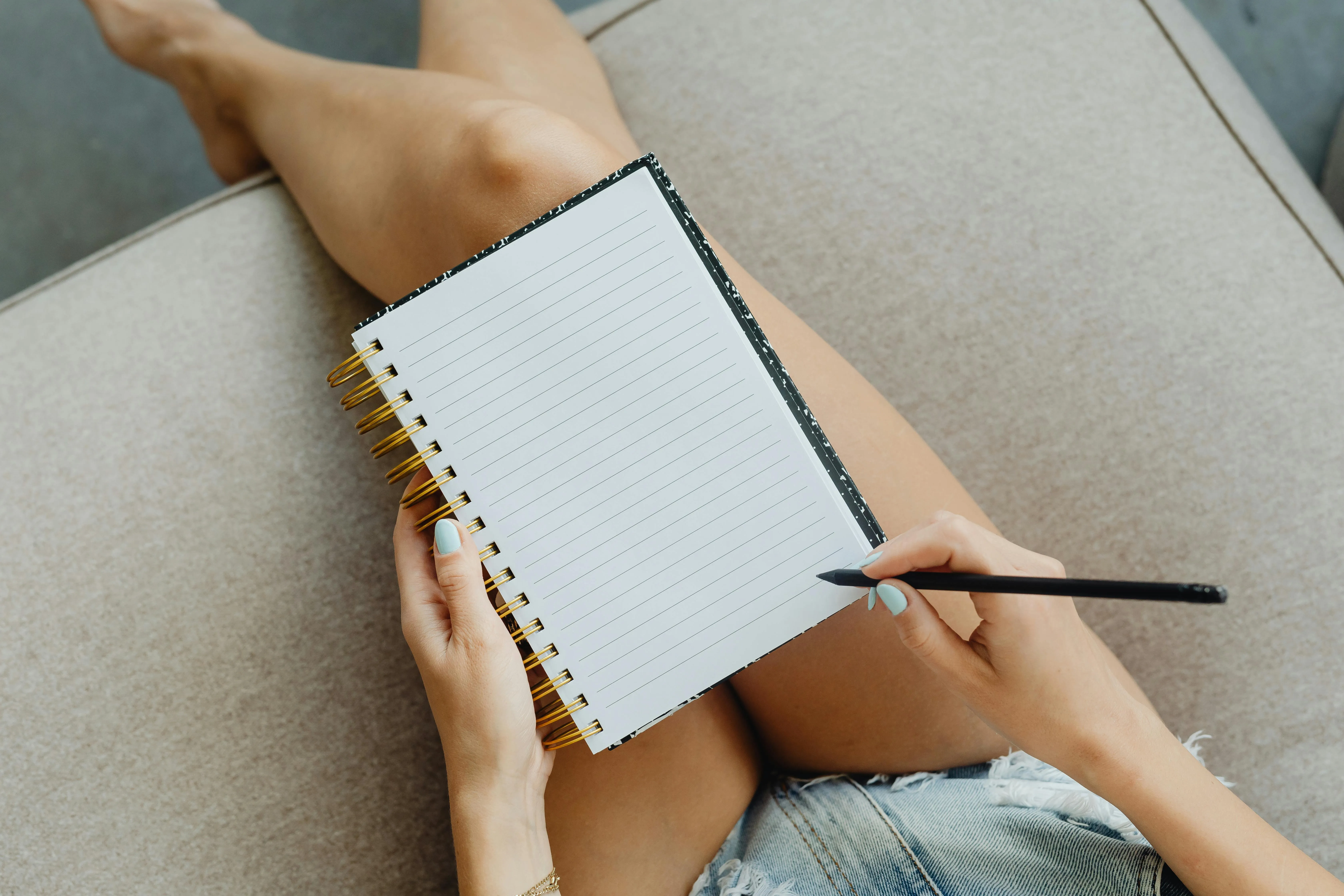 Karola G on pexels