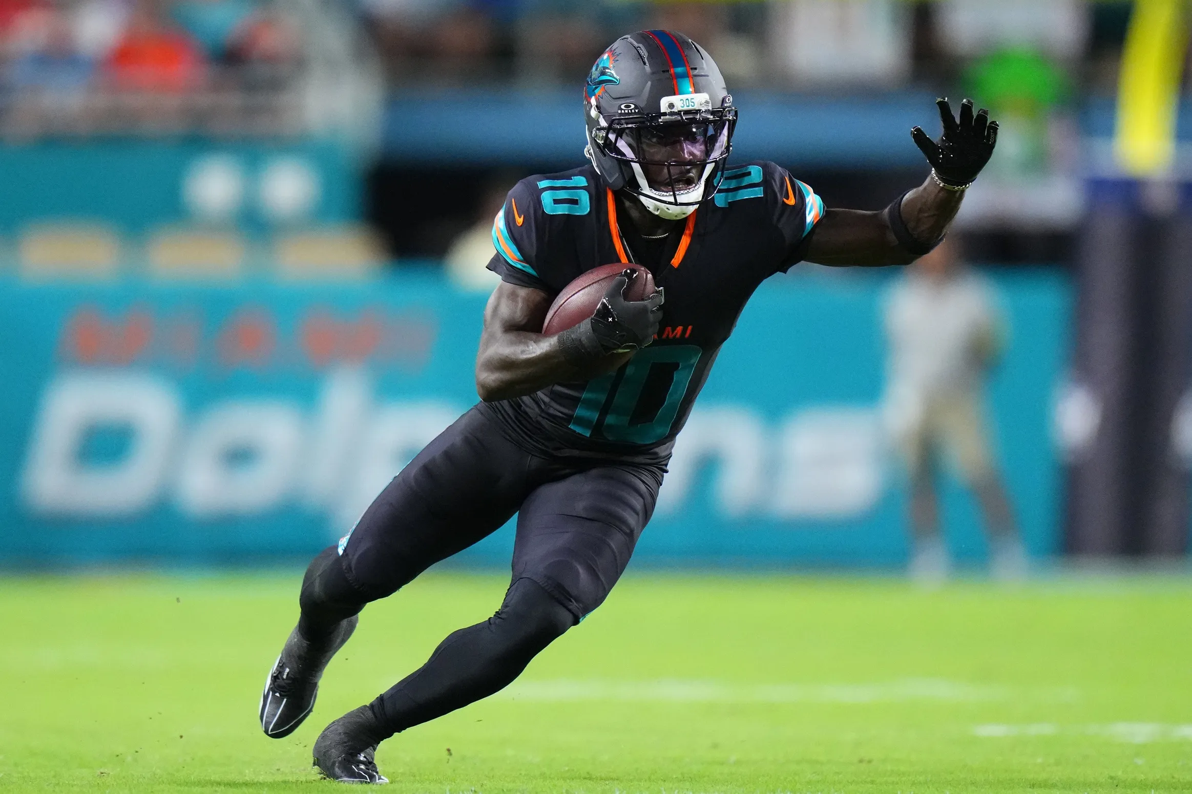 Tyreek Hill Enters Free Agency Amid Health and Performance Questions