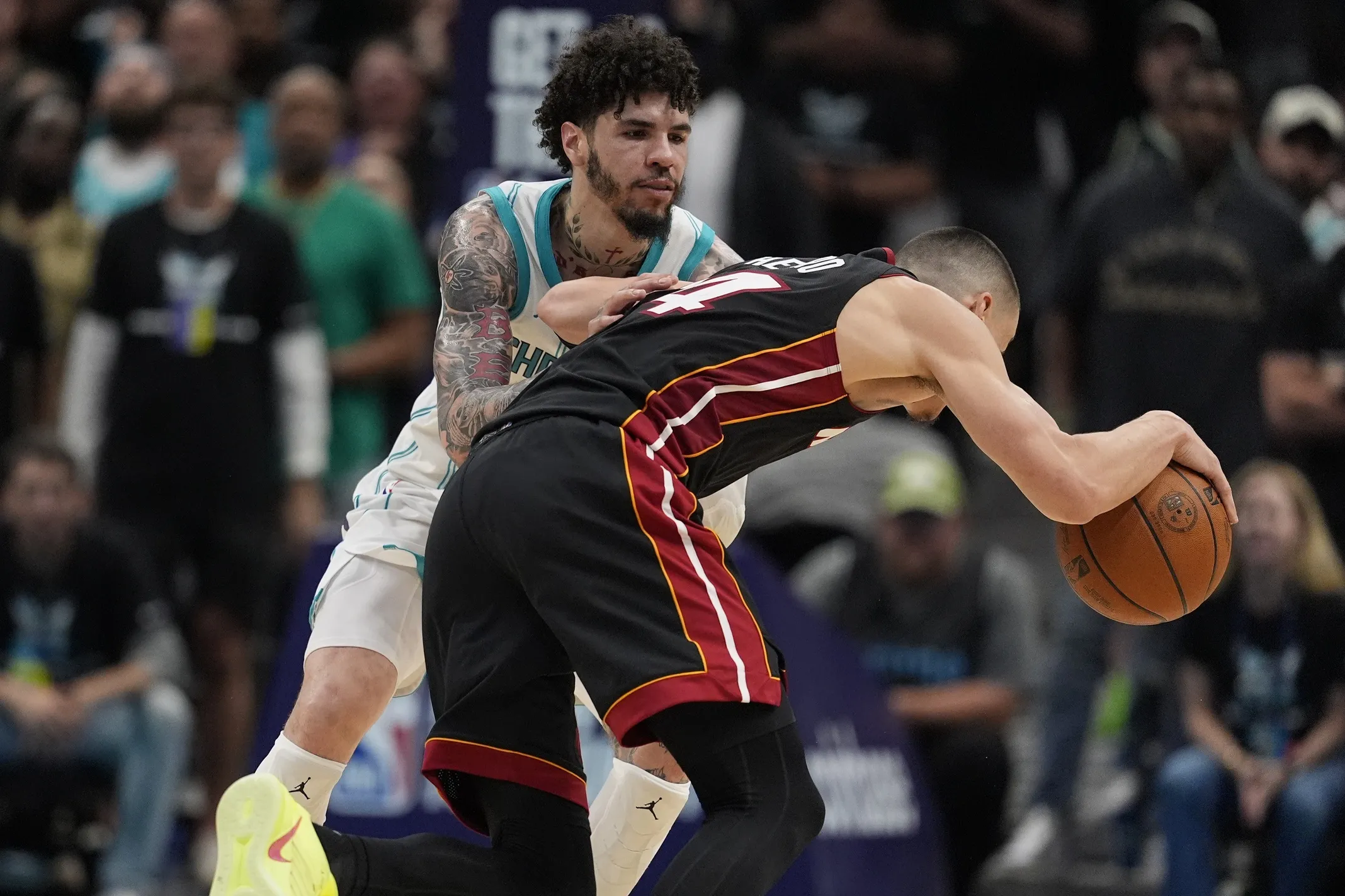 Hornets Edge Heat in Overtime Thriller, Ending Miami’s Playoff Streak