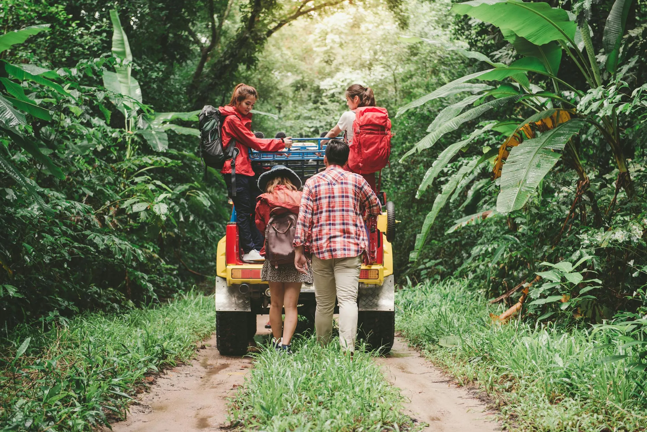 15 Things Every 1970s Family Road Trip Included
