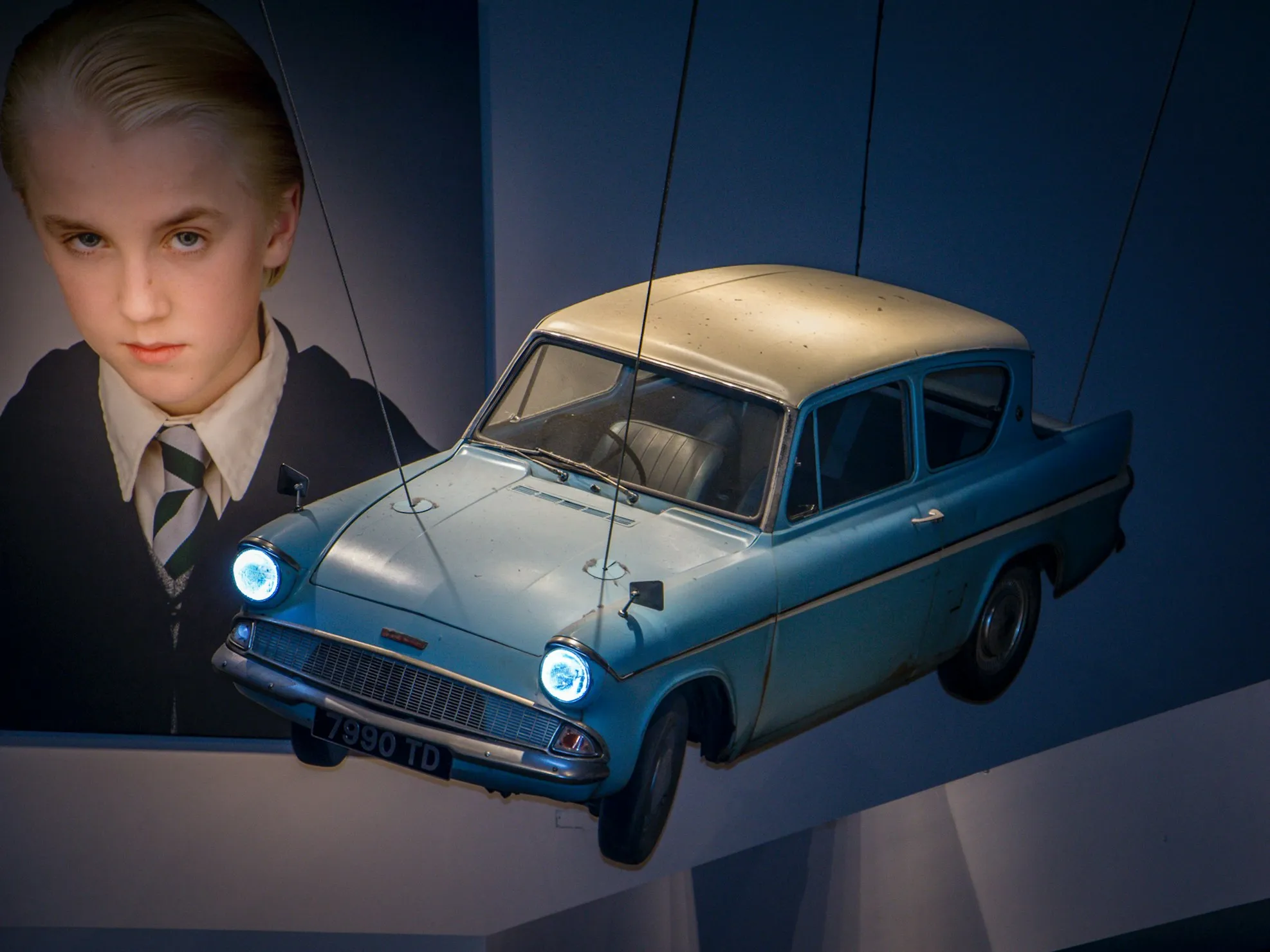 12 Pop Culture Predictions That Never Came True