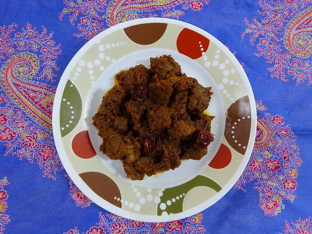 Miansari66 on Wikimedia Commons