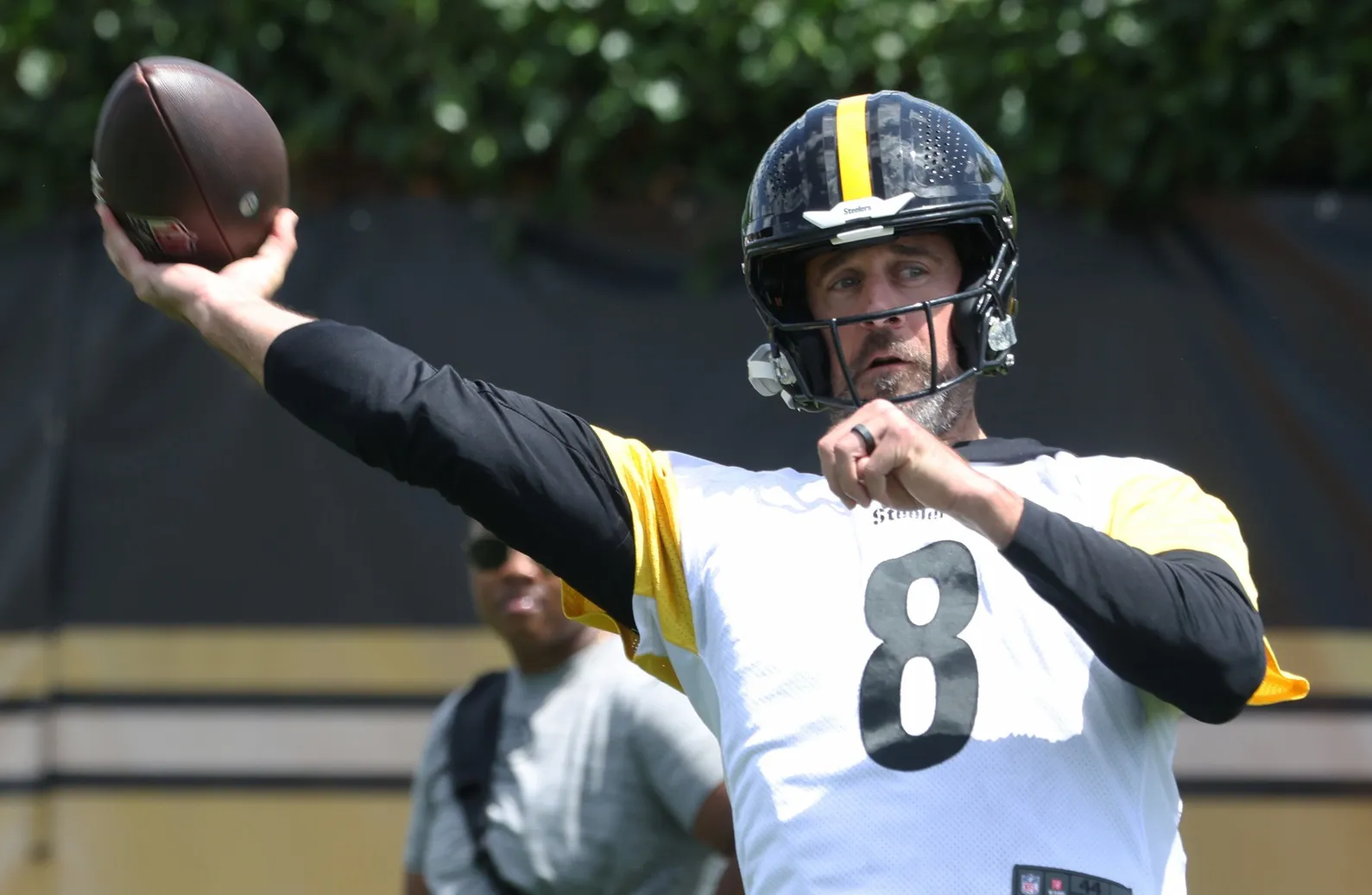 Aaron Rodgers Begins Farewell Season With Emotional Two-Word Message to Steelers Fans