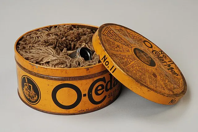 O-Cedar Ltd. on Wikicommons