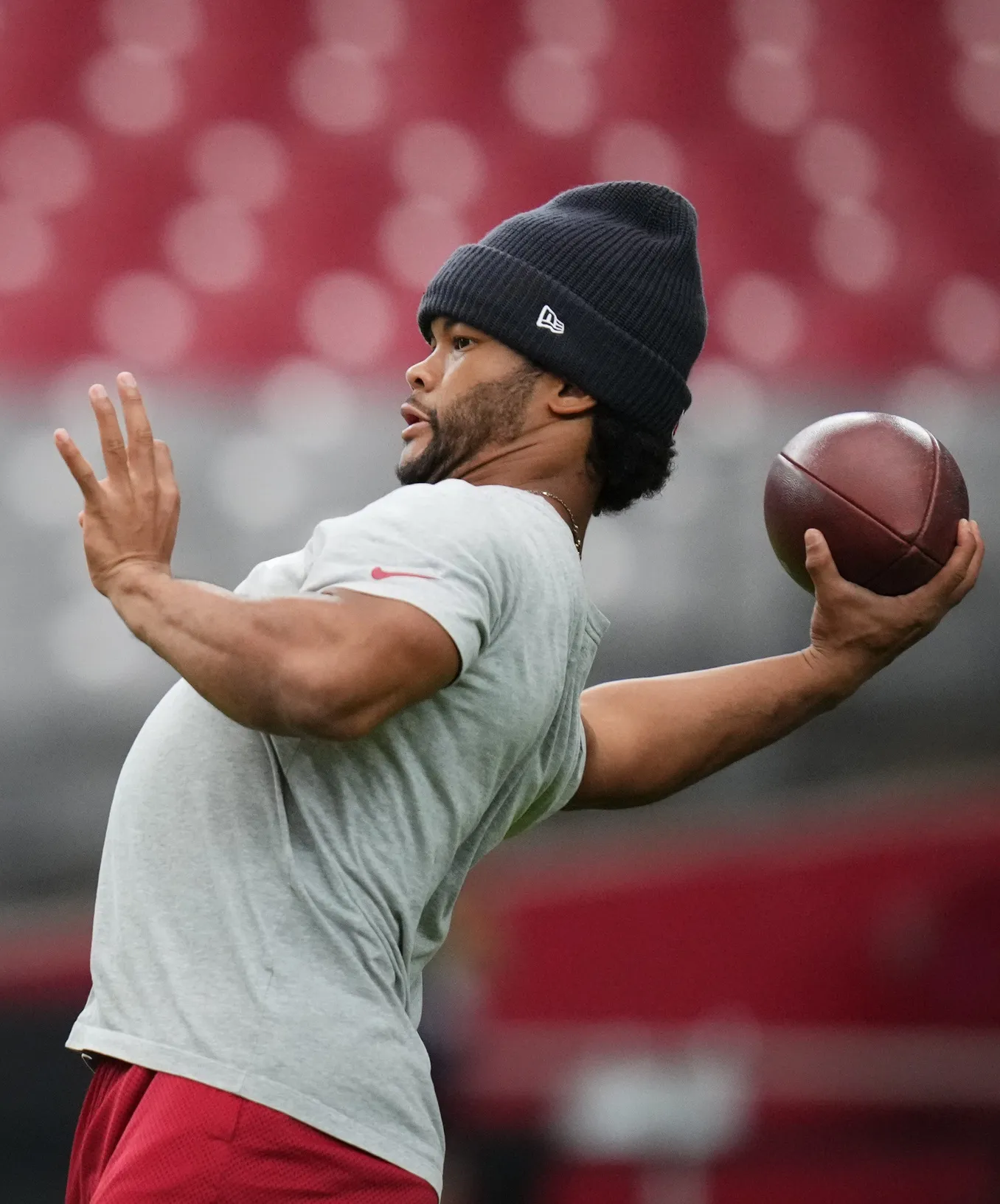 Cardinals Keep Quarterback Decision Under Wraps Ahead of Week 9 Clash with Cowboys