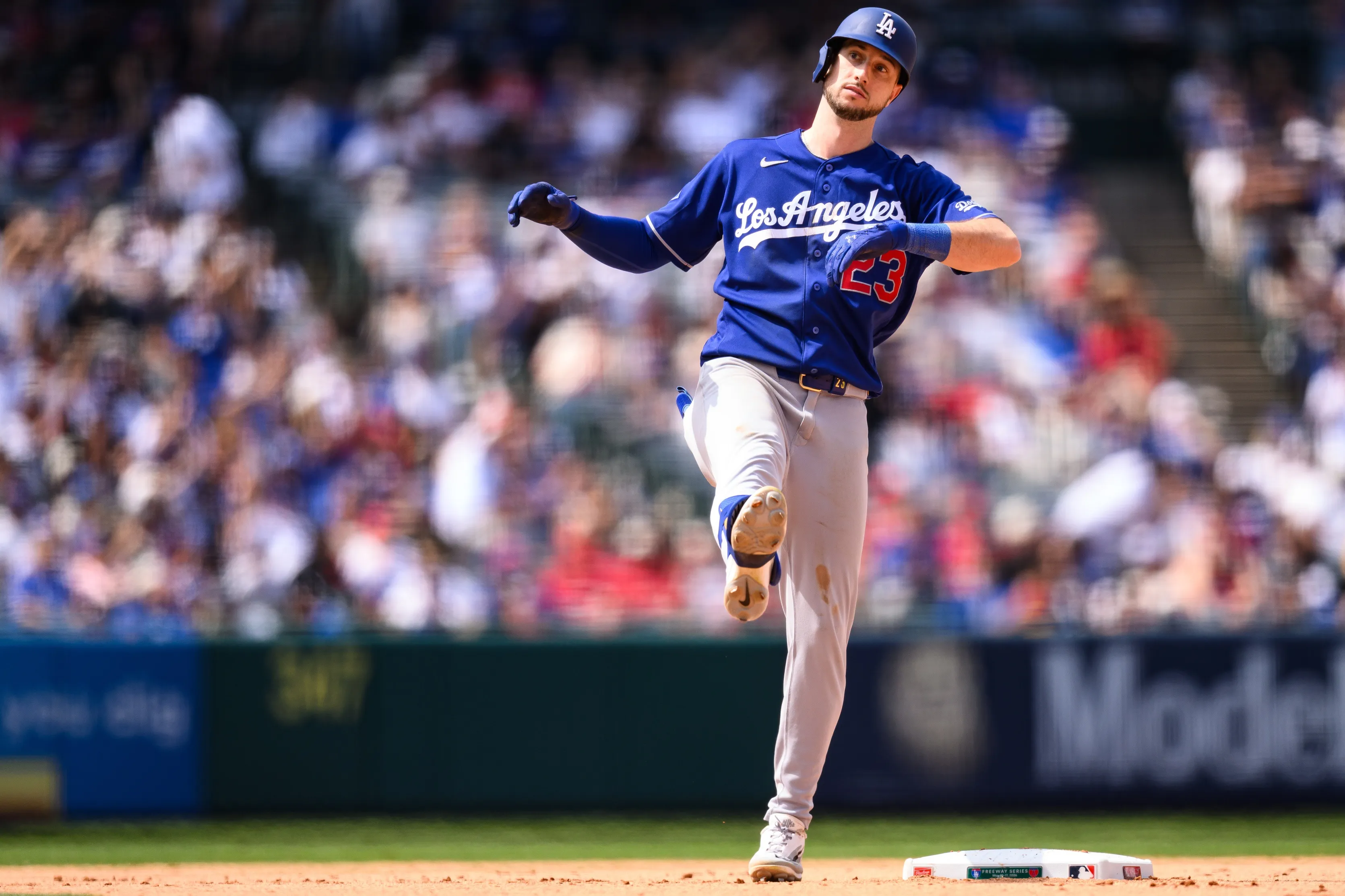 Kyle Tucker Leads Dodgers Surge as Club Extends Win Streak to Five