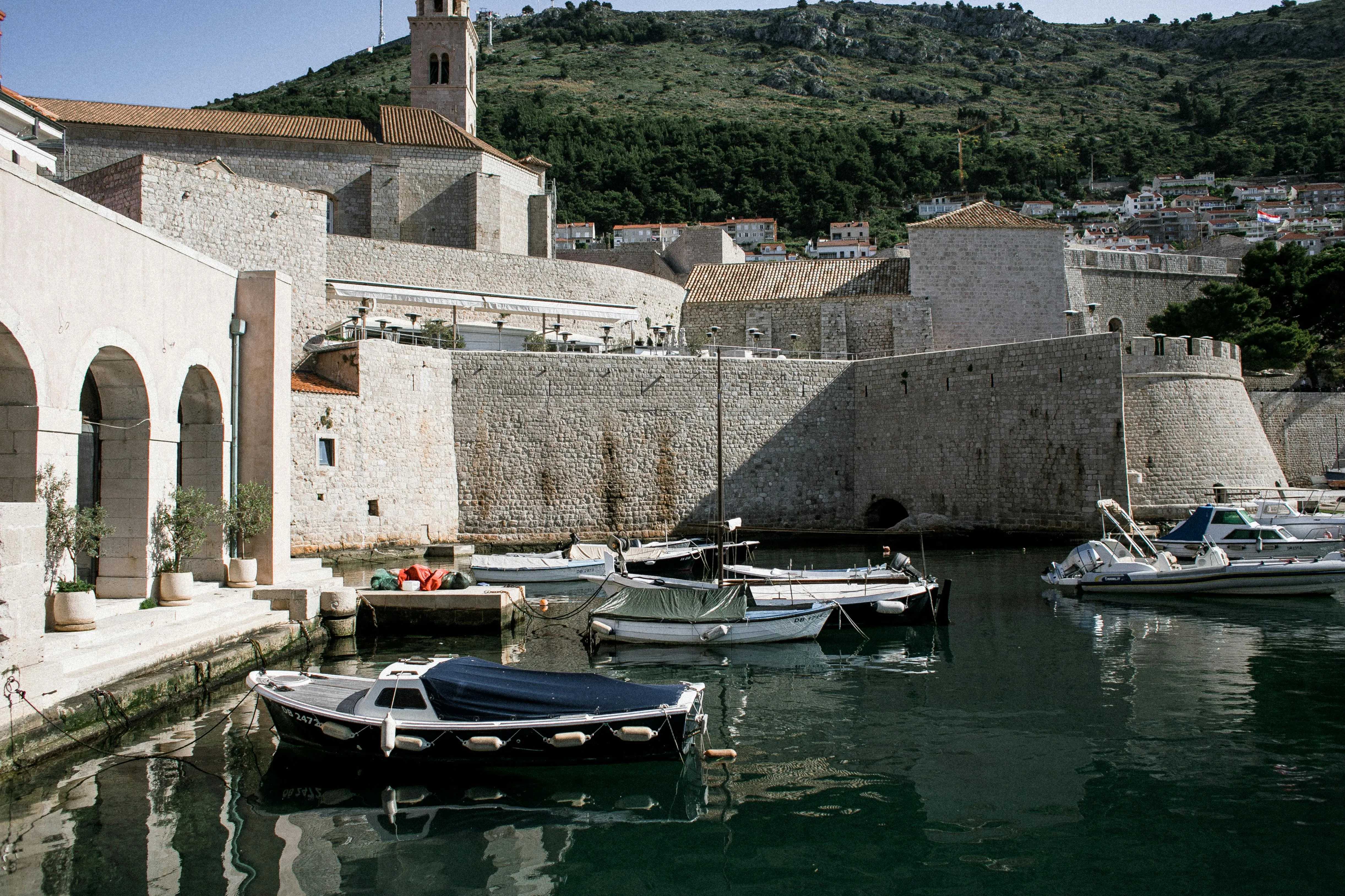 10 Ancient Ports That Are Now Nowhere Near the Sea