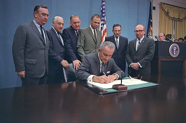 White House Photograph Office on Wikimedia