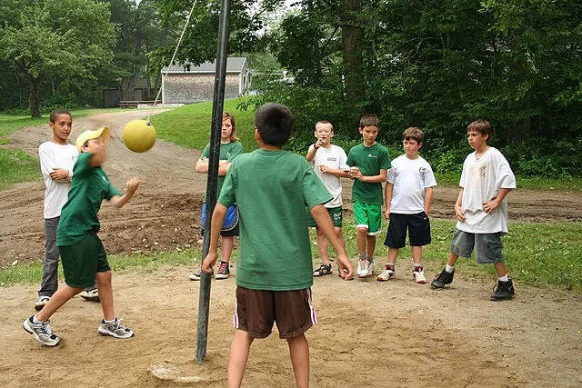 chewonki Intense game of Puffin-Owl tetherball