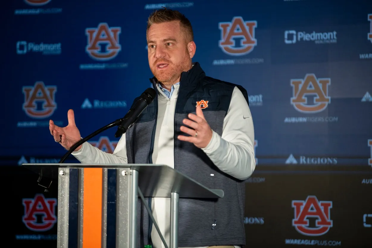 Auburn QB Jackson Arnold Enters Transfer Portal After One Season