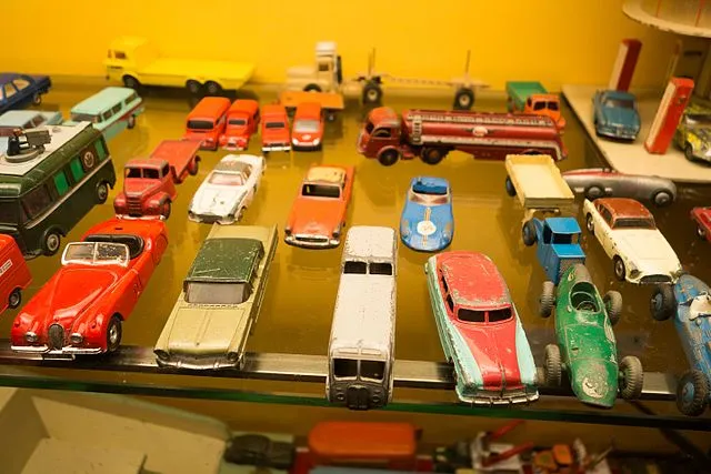 Thomas Quine on Wikimedia Commons