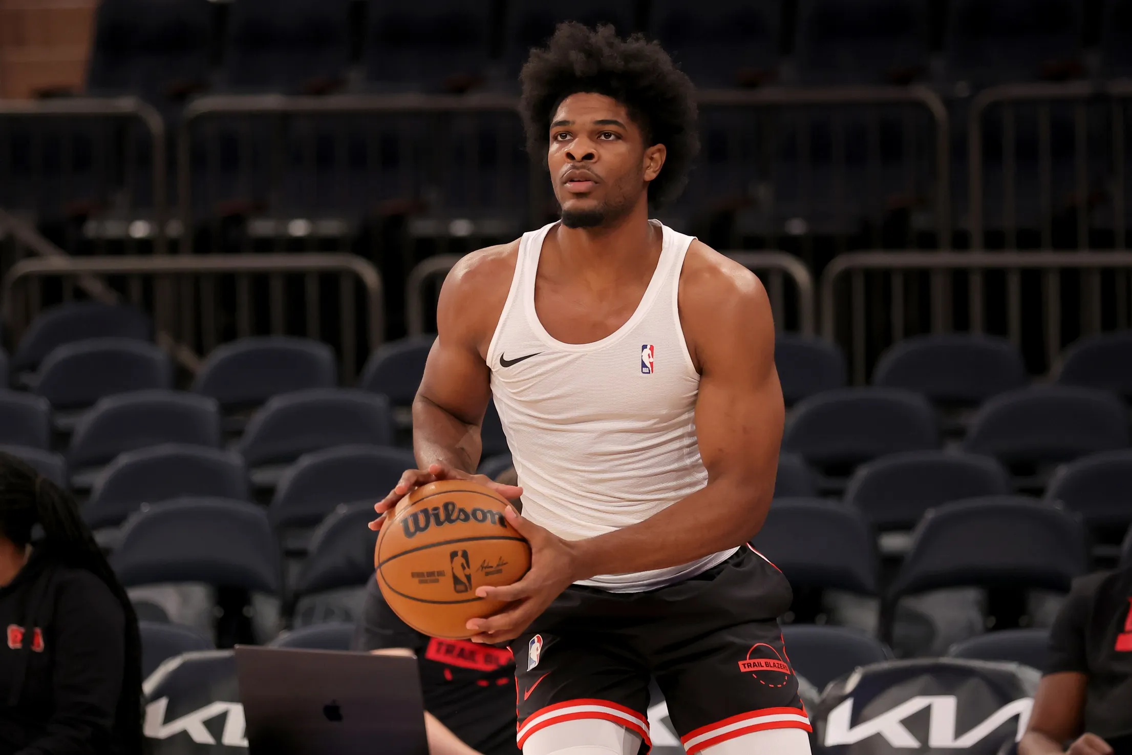 Scoot Henderson Returns to Cheers as Trail Blazers Snap Skid With Win Over Grizzlies