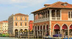 Image from Bonjour Venise