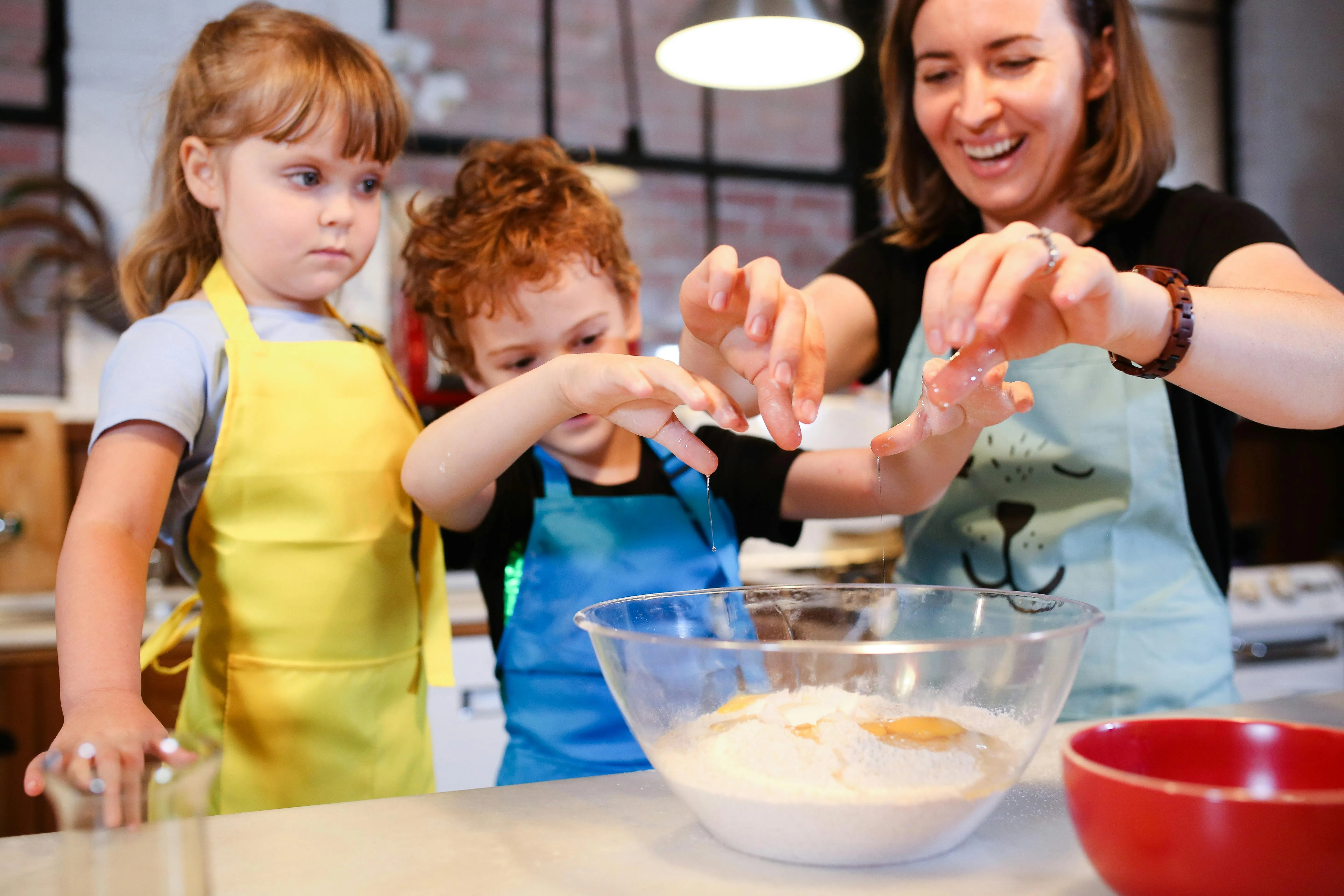 18 Indoor Skills Parents Expected Kids to Learn