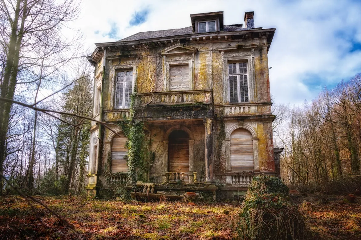 18 Common Features Found in Older Homes