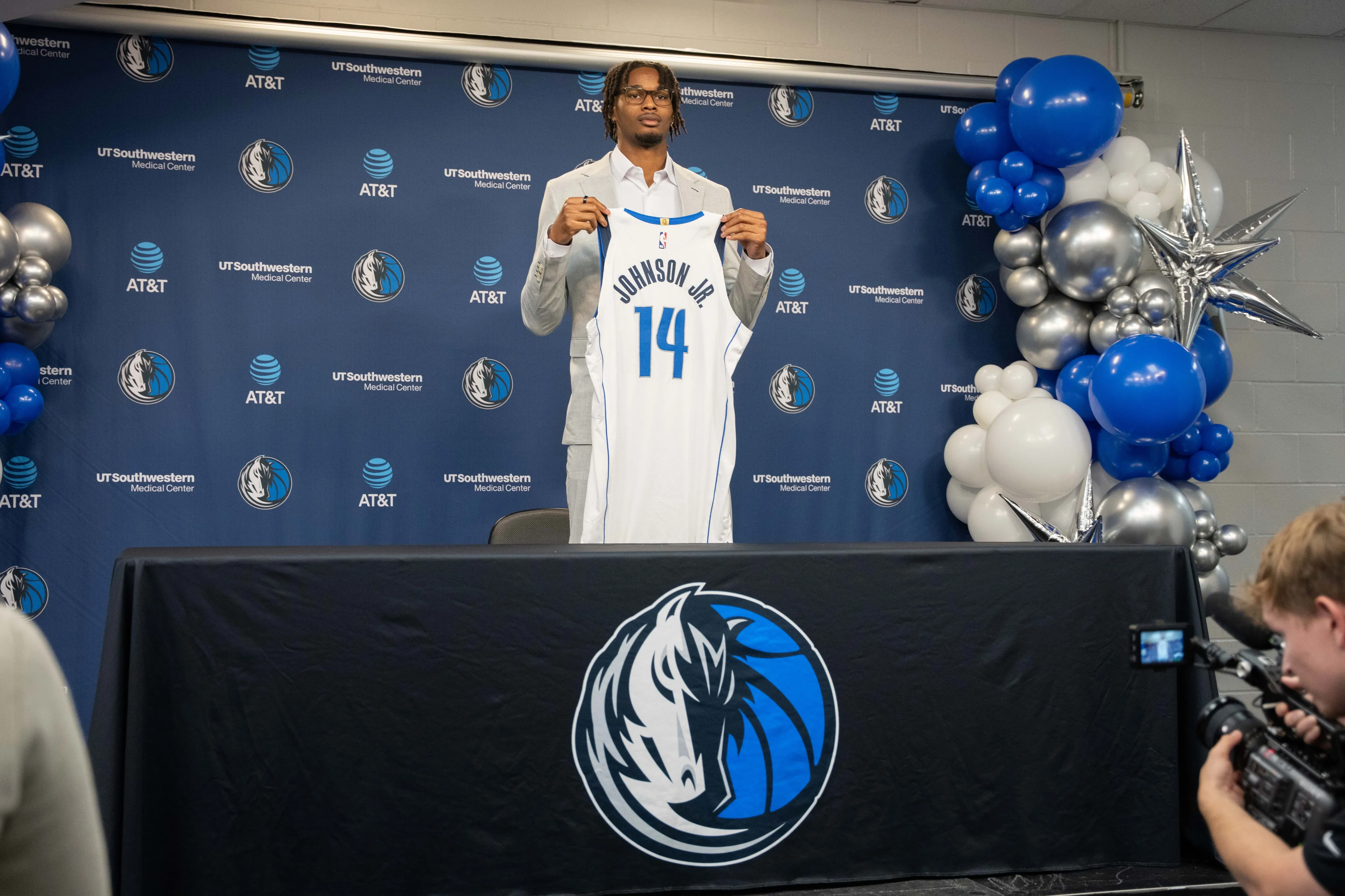Morez Johnson Jr.'s Dream Comes True as Mavericks Pick Reunites Him With Coach