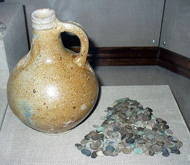 Лапоть on wikimedia