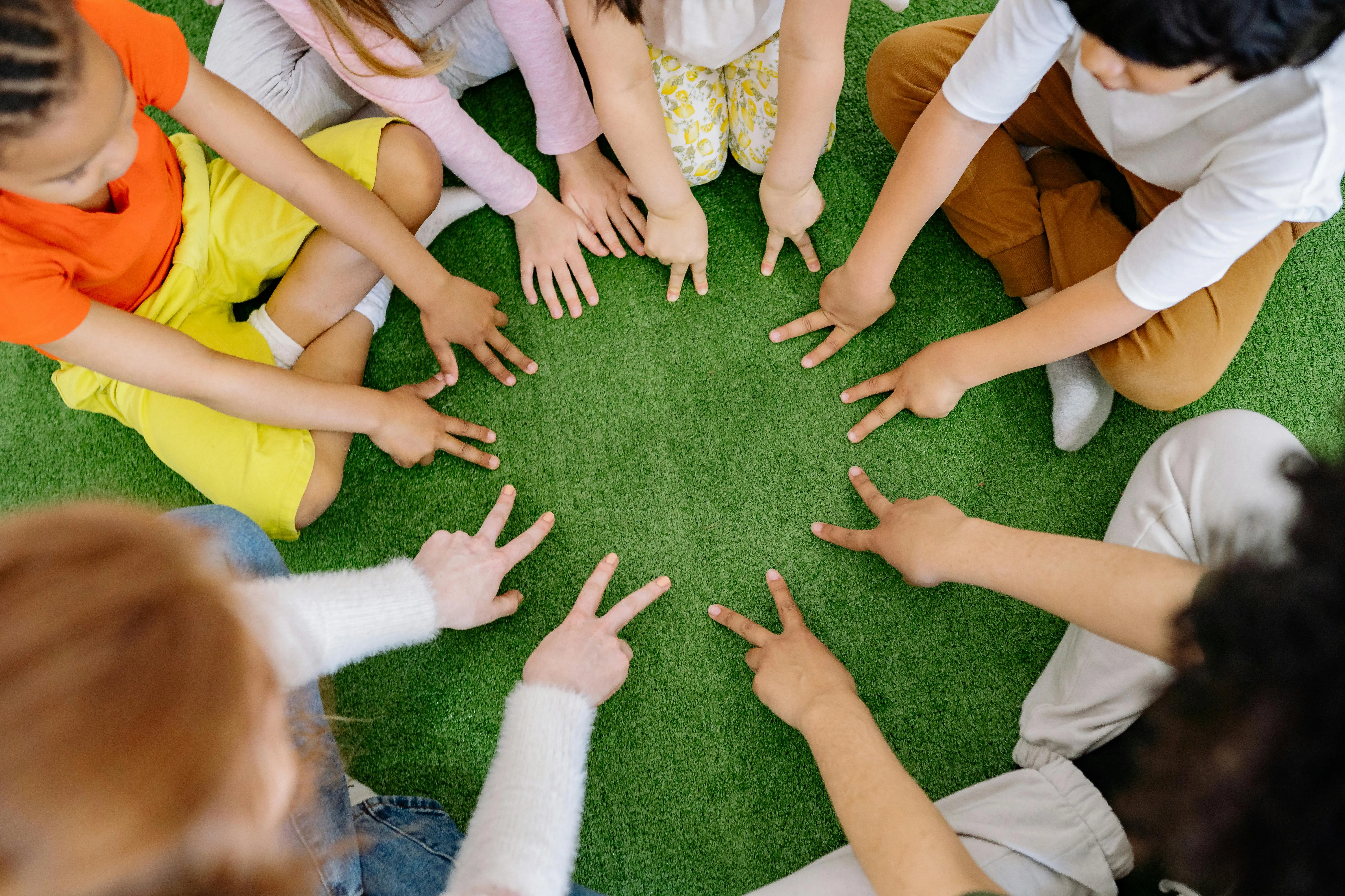 14 Things Every Kid Did on the Last Day of School in the ’80s