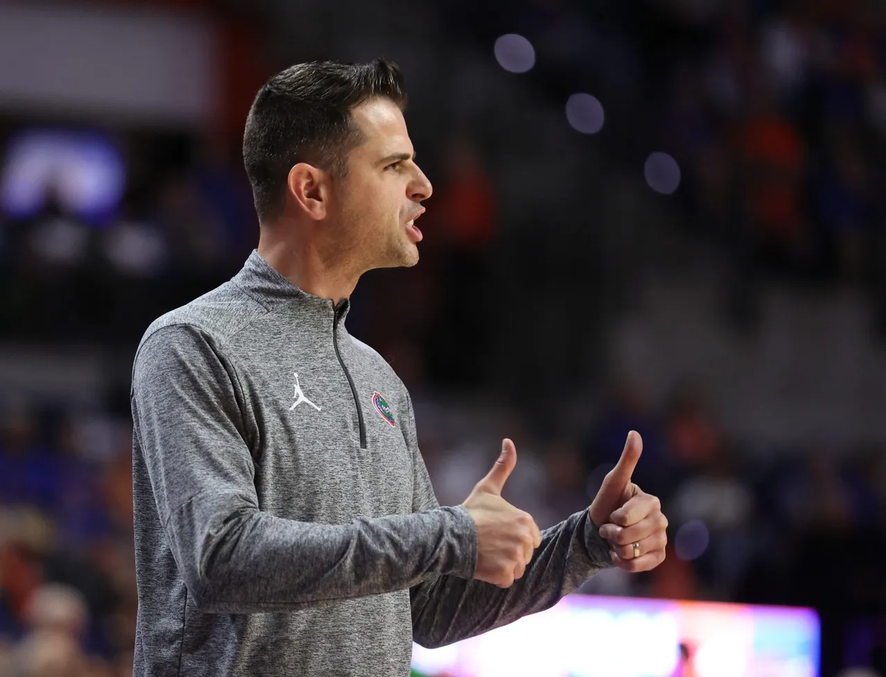 Florida Gators Extend SEC Winning Streak with 76-62 Victory Over South Carolina